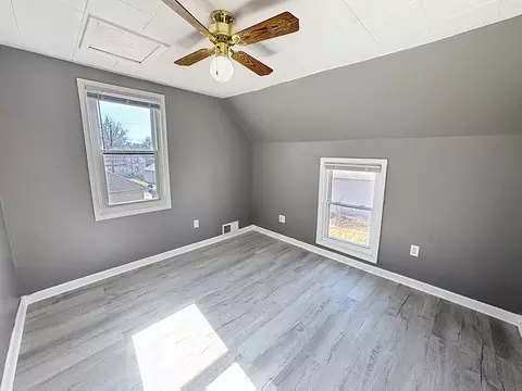 Bedroom - 848 20th Ave, Moline, IL 61265 photo 5 of 6