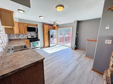 Kitchen - 848 20th Ave, Moline, IL 61265 photo 1 of 3