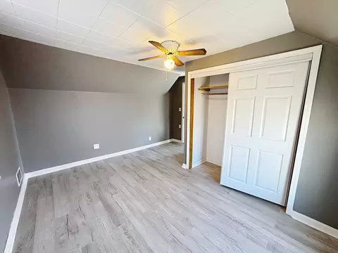 Bedroom - 848 20th Ave, Moline, IL 61265 photo 4 of 6