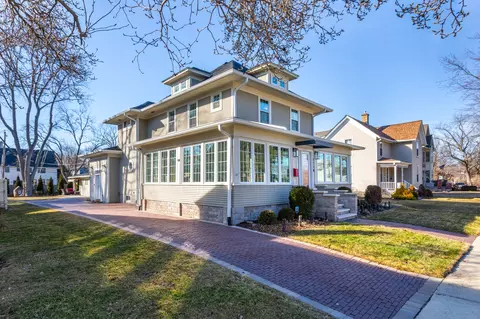 325 N Wright St, Naperville, IL 60540 photo 36