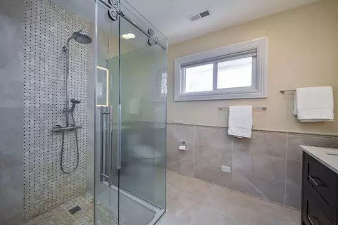 325 N Wright St, Naperville, IL 60540 photo 23