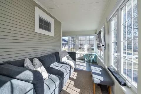 325 N Wright St, Naperville, IL 60540 photo 20