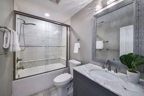 325 N Wright St, Naperville, IL 60540 photo 26