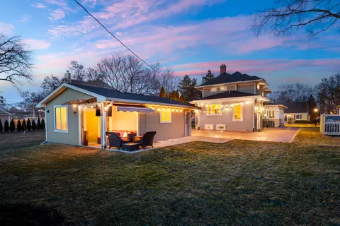 325 N Wright St, Naperville, IL 60540 photo 39