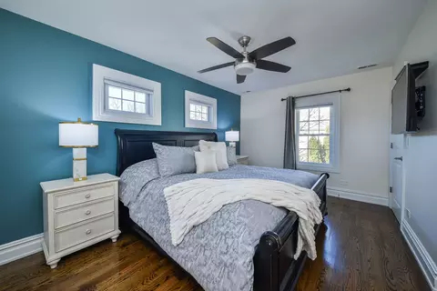 325 N Wright St, Naperville, IL 60540 photo 22