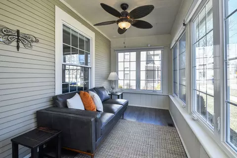 325 N Wright St, Naperville, IL 60540 photo 21