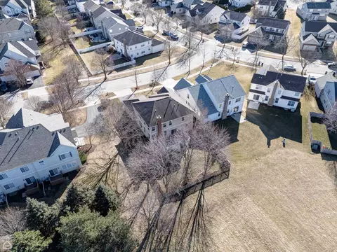 View/Area - 1190 Alpine Ln, Elgin, IL 60120 photo 4 of 12