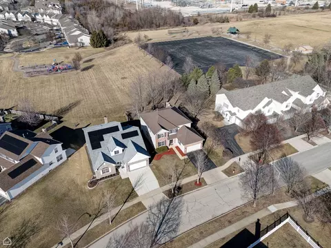 View/Area - 1190 Alpine Ln, Elgin, IL 60120 photo 7 of 12