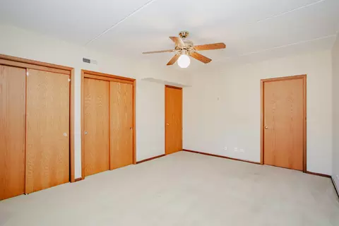 Bedroom - 1685 Mill St #409, Des Plaines, IL 60016 photo 2 of 4