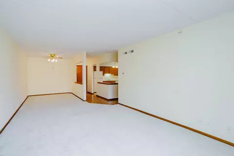 Living - 1685 Mill St #409, Des Plaines, IL 60016 photo 2 of 2