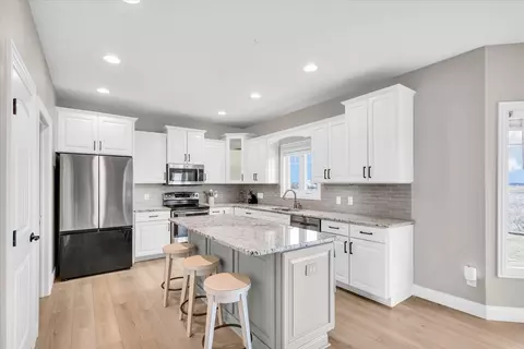 Kitchen - 1010 Declaration Dr, Savoy, IL 61874 photo 1 of 4