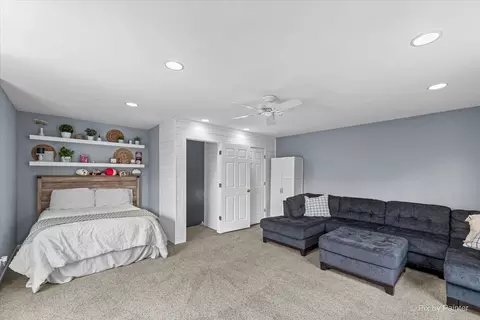 Bedroom - 237 Foxford Dr, Cary, IL 60013 photo 4 of 9