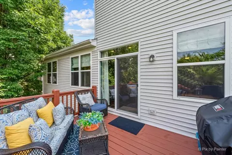 Exterior - 237 Foxford Dr, Cary, IL 60013 photo 7 of 16