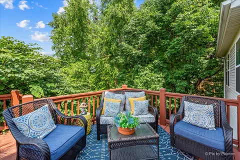 Exterior - 237 Foxford Dr, Cary, IL 60013 photo 6 of 16