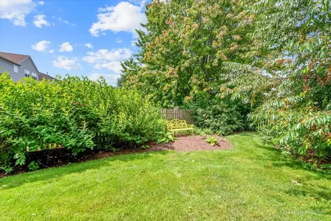 Exterior - 237 Foxford Dr, Cary, IL 60013 photo 16 of 16