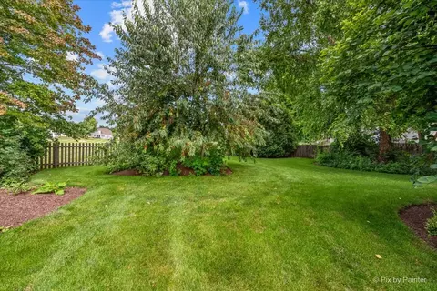 Exterior - 237 Foxford Dr, Cary, IL 60013 photo 15 of 16