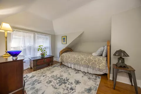 Bedroom - Undisclosed, Evanston, IL 60201 photo 4 of 4