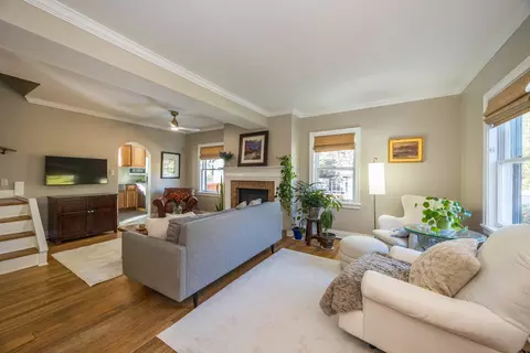 Living - Undisclosed, Evanston, IL 60201 photo 2 of 3