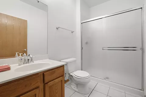 Bath - 13806 S Hickory Ln, Plainfield, IL 60544 photo 1 of 3
