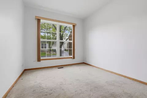Bedroom - 13806 S Hickory Ln, Plainfield, IL 60544 photo 1 of 5