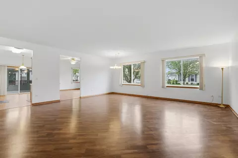 Living - 13806 S Hickory Ln, Plainfield, IL 60544 photo 1 of 6