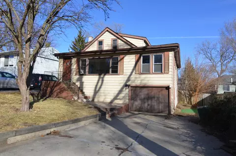 1114 Jackson Ave, Wauconda, IL 60084