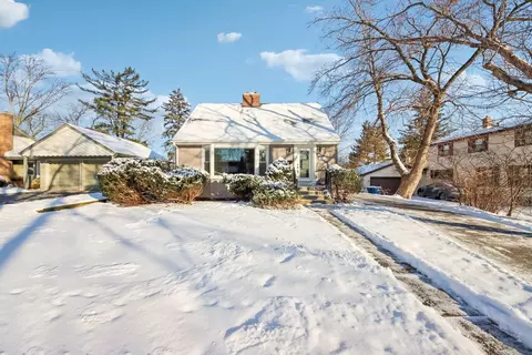 228 4th St, Downers Grove, IL 60515