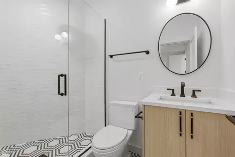 Bath - 2126 W Thomas St, Chicago, IL 60622 photo 1 of 7