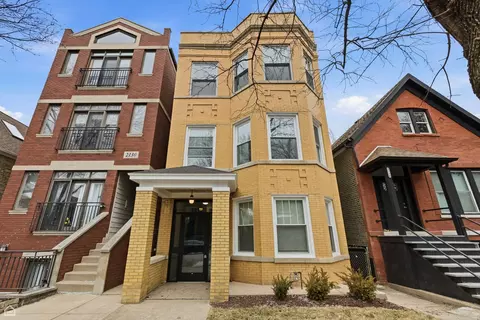 2126 W Thomas St, Chicago, IL 60622