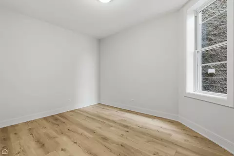 Bedroom - 2126 W Thomas St, Chicago, IL 60622 photo 4 of 5