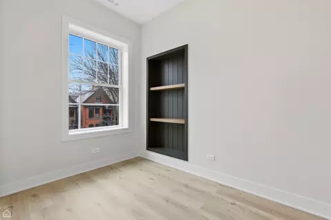 Bedroom - 2126 W Thomas St, Chicago, IL 60622 photo 3 of 5