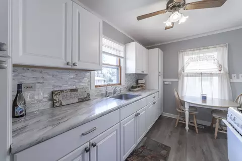 Kitchen - 3229 Sangamon St, Steger, IL 60475 photo 1 of 1