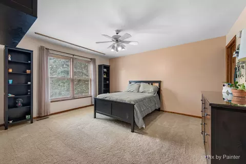 Bedroom - 680 Spruce Tree Dr, Cary, IL 60013 photo 4 of 4