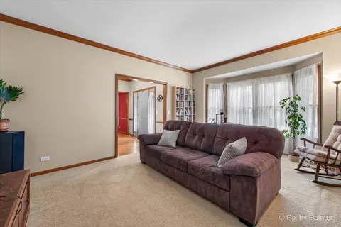 Living - 680 Spruce Tree Dr, Cary, IL 60013 photo 1 of 3
