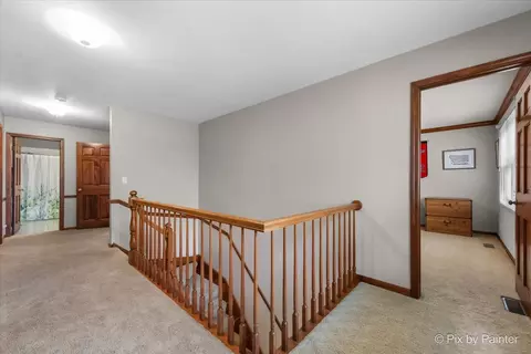 Entry Way - 680 Spruce Tree Dr, Cary, IL 60013 photo 2 of 2