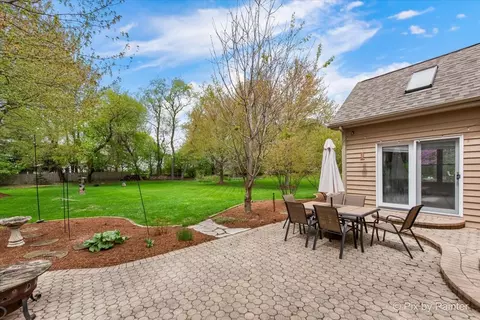 Exterior - 680 Spruce Tree Dr, Cary, IL 60013 photo 4 of 5