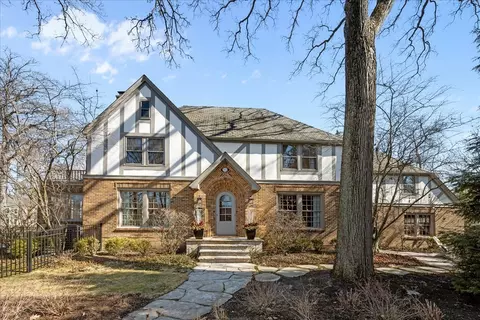 955 Vernon Ave, Winnetka, IL 60093