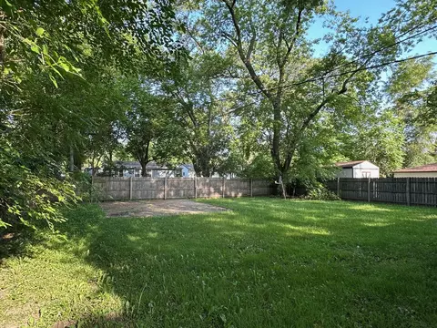 16516 Turner Ave, Markham, IL 60428 photo 3