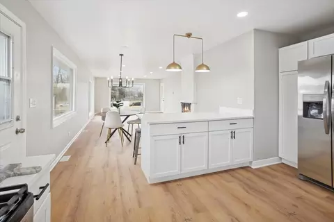 Entry Way - 1849 Larkin Ave, Elgin, IL 60123 photo 1 of 1