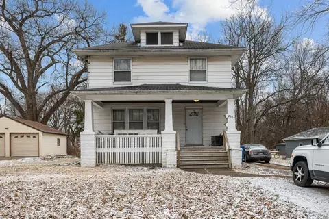 2324 18th B St, Moline, IL 61265