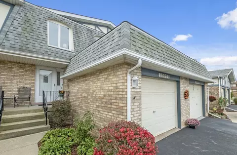 15957 78th Ave, Tinley Park, IL 60477