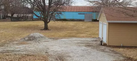 Exterior - 1393 N 50 Ave, Alpha, IL 61413 photo 5 of 12