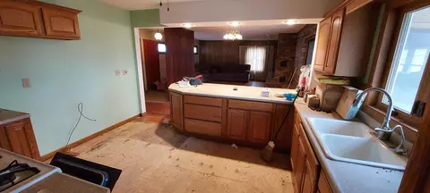 Kitchen - 1393 N 50 Ave, Alpha, IL 61413 photo 3 of 4