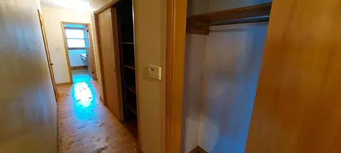Entry Way - 1393 N 50 Ave, Alpha, IL 61413 photo 1 of 1