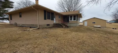 Exterior - 1393 N 50 Ave, Alpha, IL 61413 photo 10 of 12