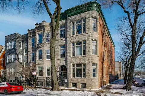 1301 N Artesian Ave #1F, Chicago, IL 60622