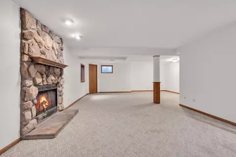 Living - 3702 Biscayne Rd, Mchenry, IL 60050 photo 4 of 4