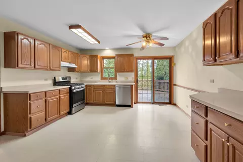 Kitchen - 3702 Biscayne Rd, Mchenry, IL 60050 photo 1 of 3