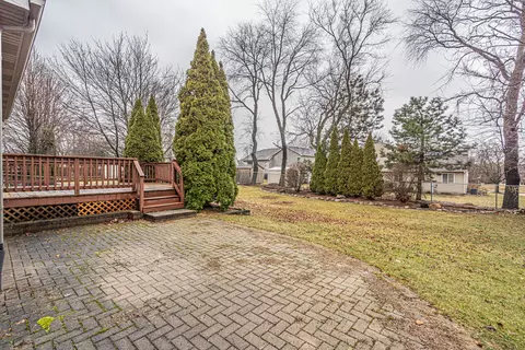 Exterior - 3702 Biscayne Rd, Mchenry, IL 60050 photo 4 of 6