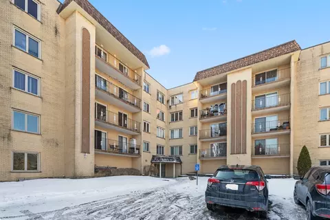 4106 N Narragansett Ave #507, Chicago, IL 60634